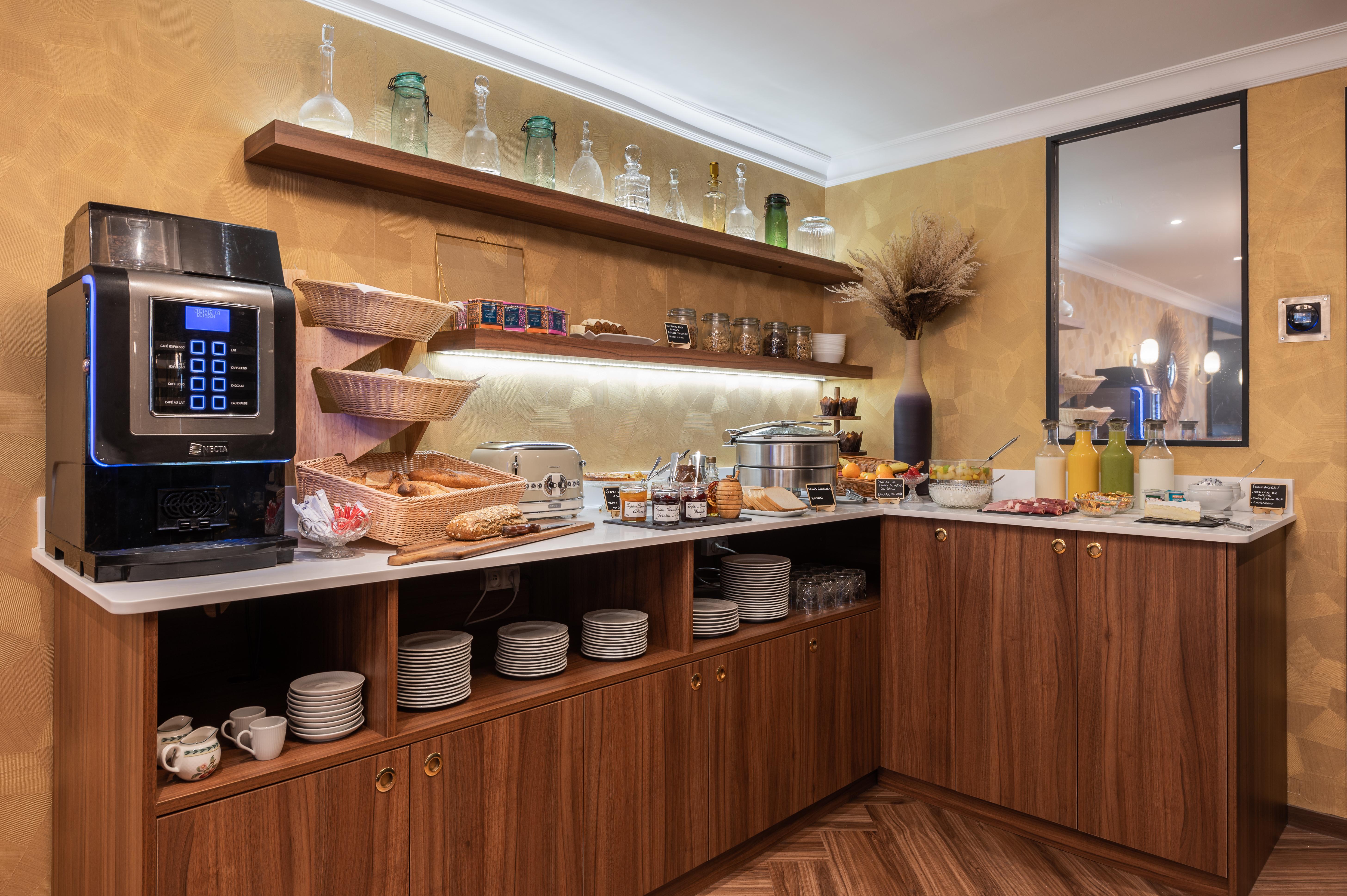 Royal Saint Germain Hotel Париж Екстериор снимка